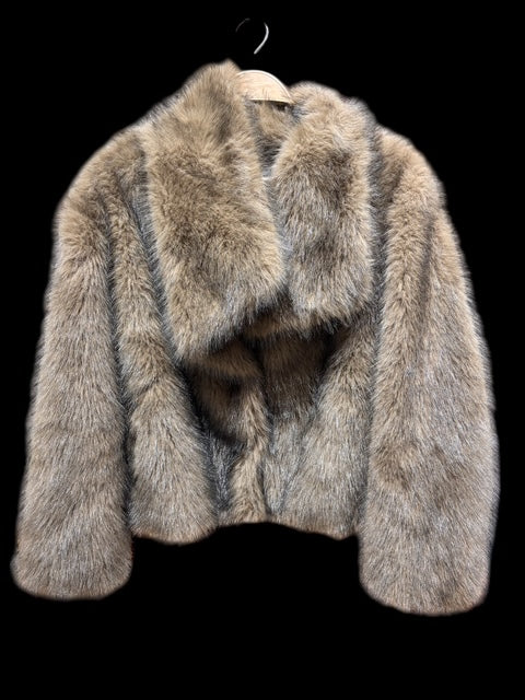 CHAQUETON CORTO PELUT