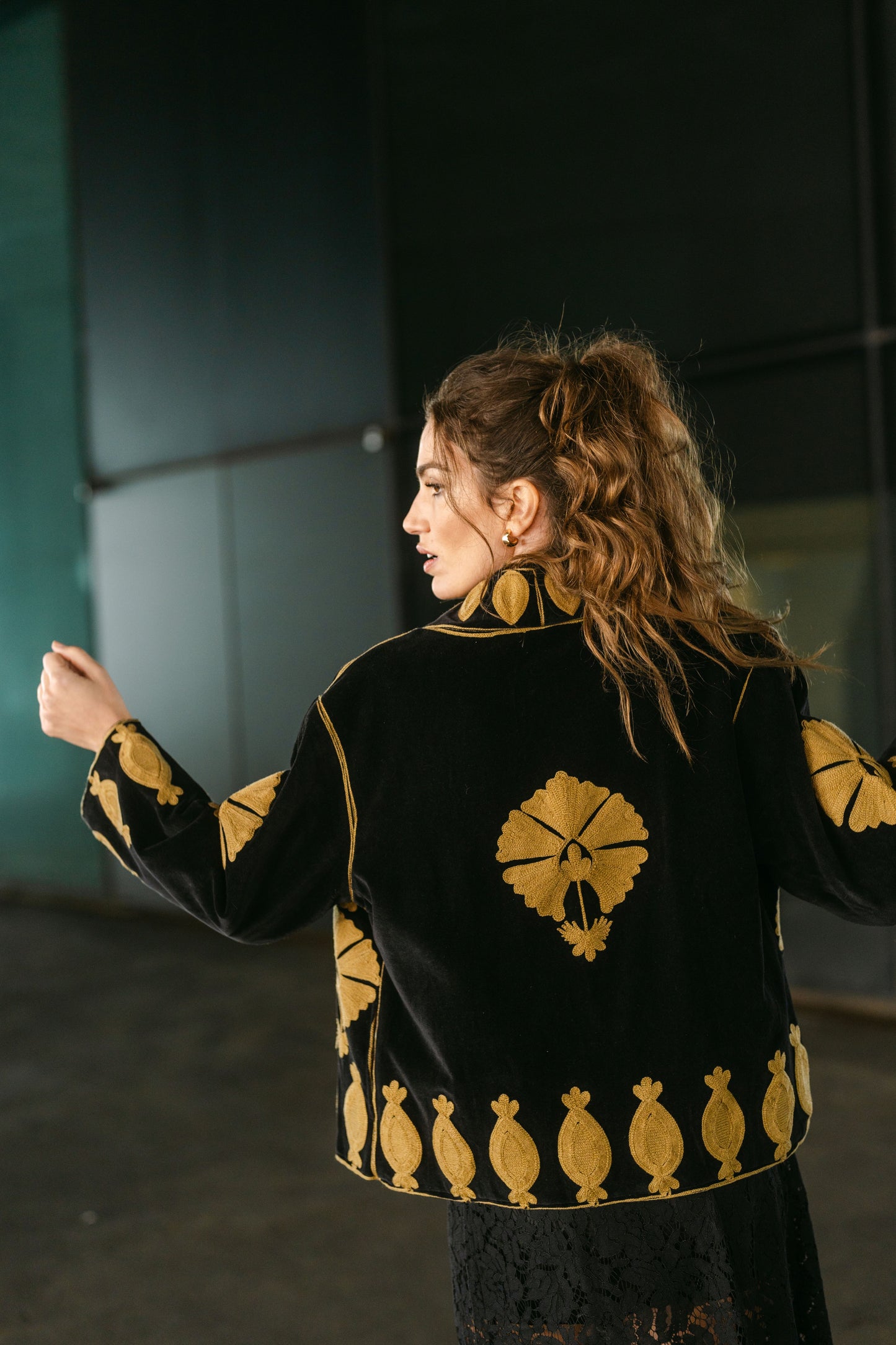 CHAQUETA GOLD VELVET