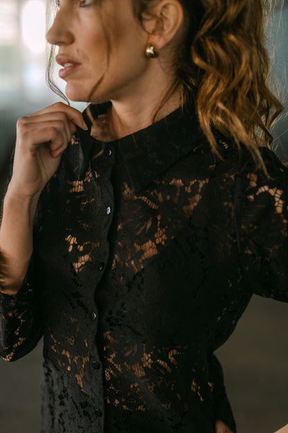 CAMISA ENCAJE NEGRO