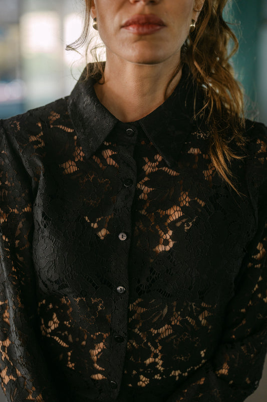 CAMISA ENCAJE NEGRO