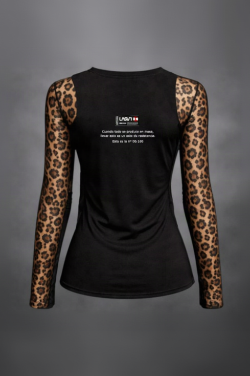 CAMISETA  NEWS